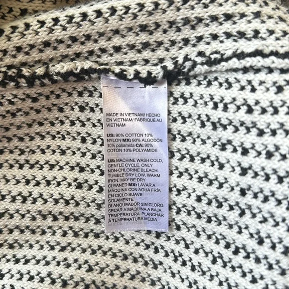 Chico’s Sweater Jacket Blazer Cardigan. Black & White. Size 1 - Picture 6 of 6